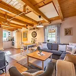 Na Vyhlidce Holiday home