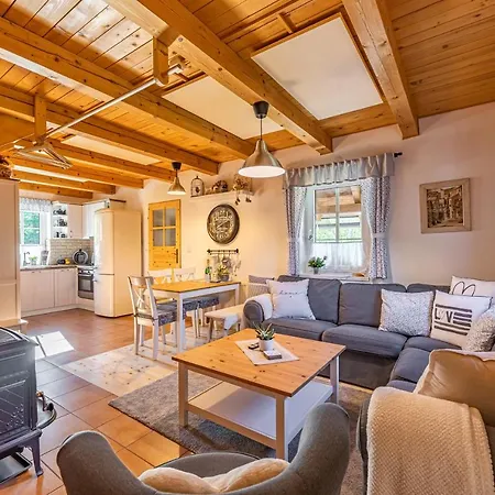 Na Vyhlidce Holiday home